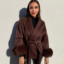 Load the image into the Gallery viewer, Mimì