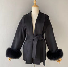 Load the image into the Gallery viewer, Mimì