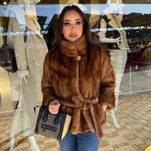 Load the image into the Gallery viewer, Lisa