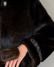 Load the image into the Gallery viewer, Perla