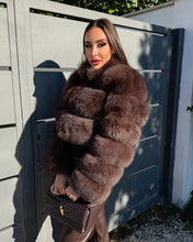 Load the image into the Gallery viewer, Adele