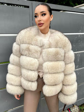 Load the image into the Gallery viewer, Kris