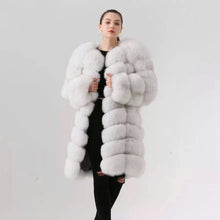 Load the image into the Gallery viewer, Pelliccia di volpe lunga bianca cappotto donna