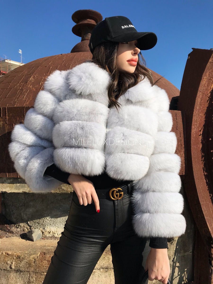 Cappotto Lungo In Vera Pelliccia Di Visone Con Collo Di Volpe Colorato