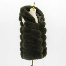 Load the image into the Gallery viewer, Gilet lungo in pelliccia di volpe con cappuccio verde militare